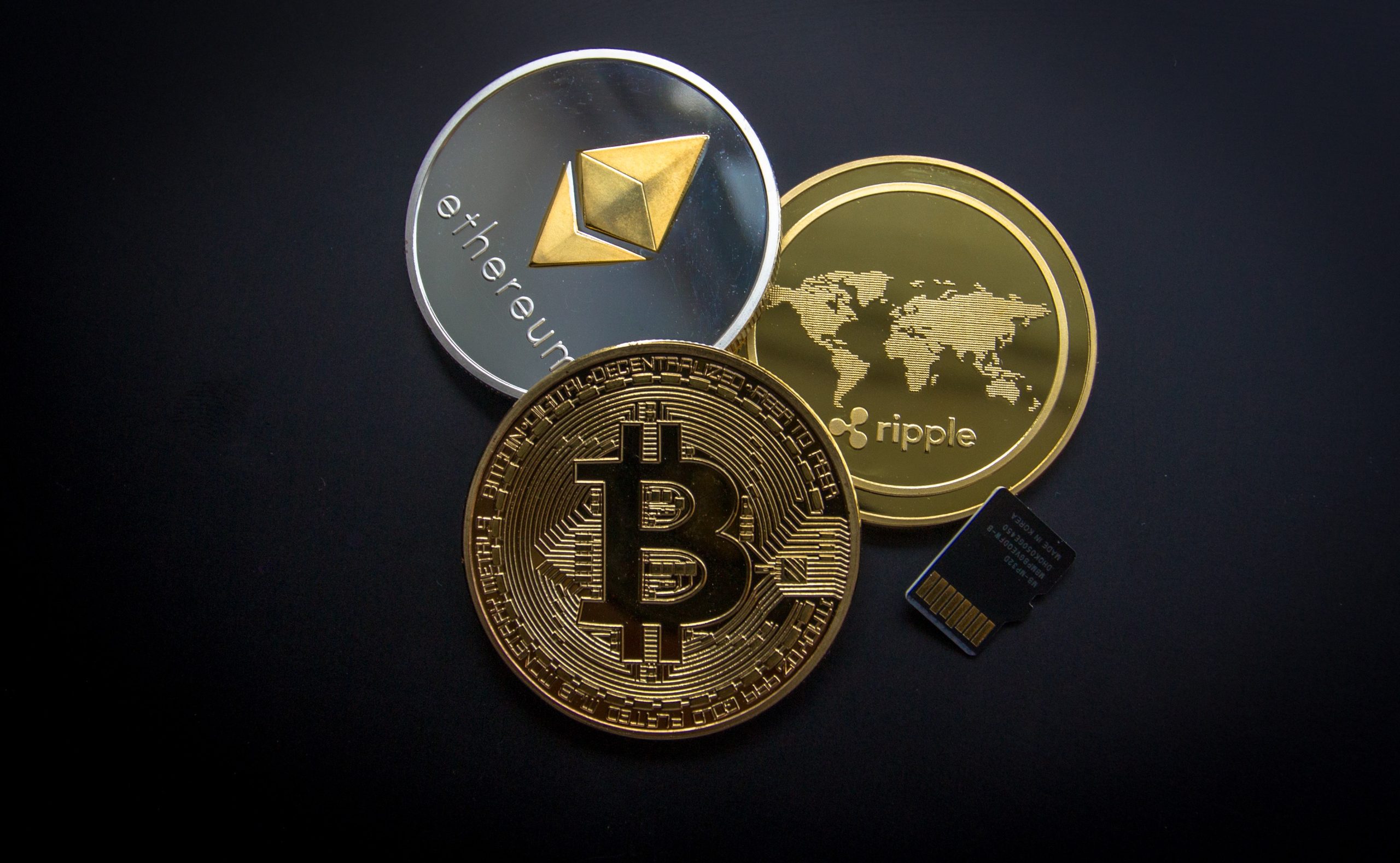 Here is Why More People Are Using Bitcoin and Other Cryptocurrencies
