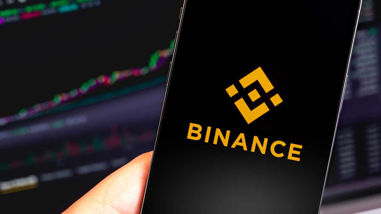 Binance Replaces BUSD With TUSD, USDT In SAFU