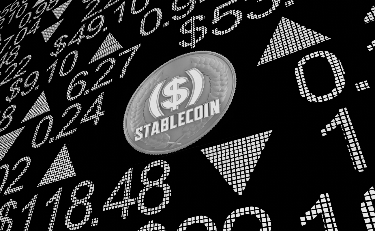 Stablecoins - Balancing Privacy and Compliance in the Cryptocurrency Landscape of Fintech