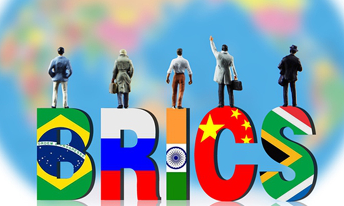 41 Countries Look to Accept BRICS Currency