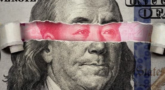 Iraq Issues Ban on U.S. Dollar Transactions