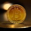 Bitcoin Transaction Fees Drop 15% as Transaction Patterns Shift