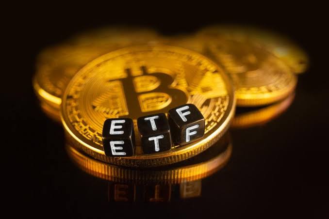 Bitcoin’s Price Stability, Impending Impact of Spot ETFs