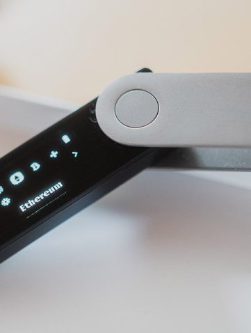 Ledger Launches Cloud-Based Private Key Recovery Tool