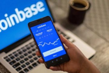 Coinbase Stock Rises Despite Market Share Stall and Regulations