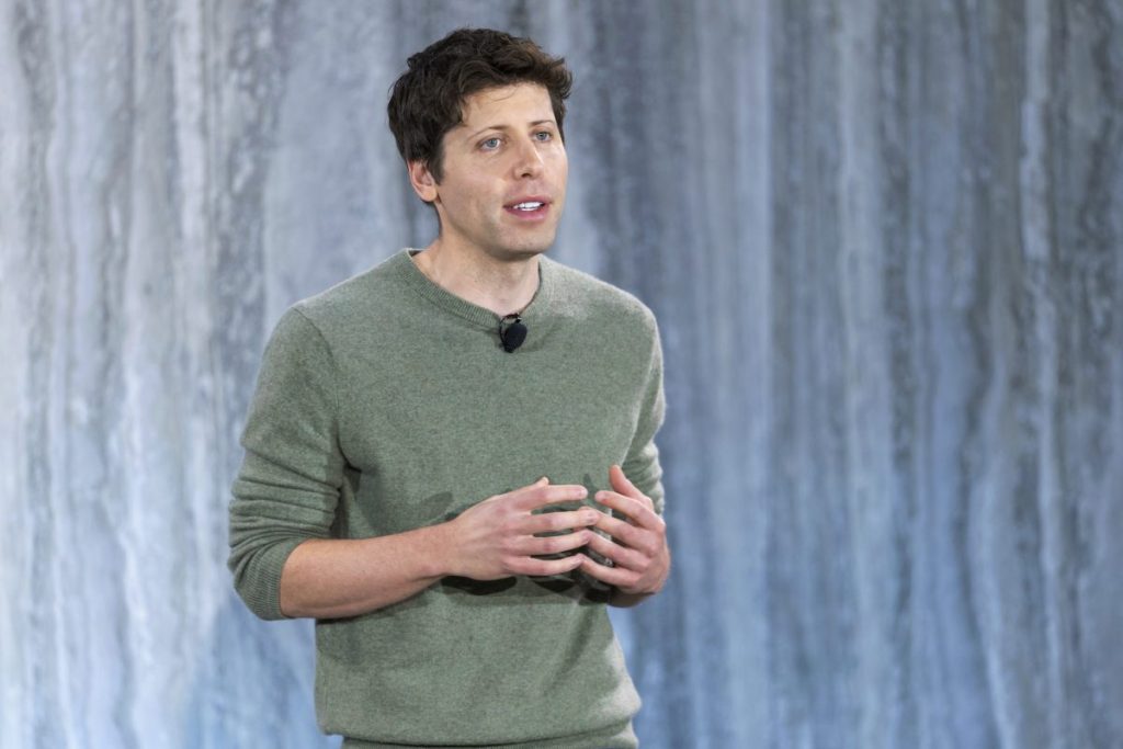 Sam Altman Pursues Microsoft Funding for ChatGPT 5