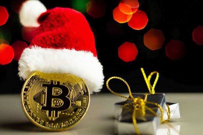 Bitcoin Faces Unusual Christmas Blues Despite Potential Rally in 2023
