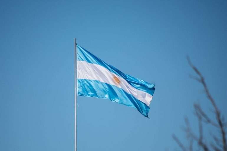 Argentina's Economic Reform Decree Opens Door to Bitcoin Usage