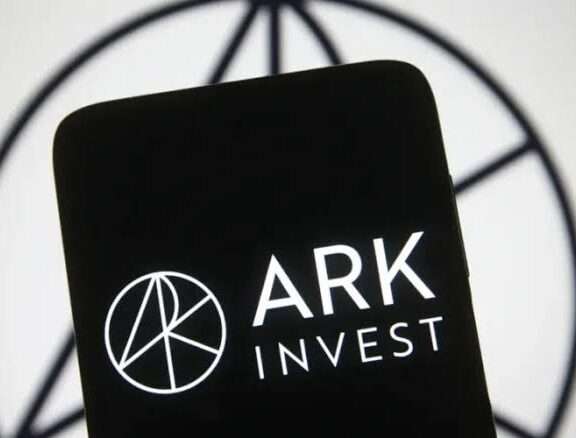 ARK Invest Submits Final Amendment for Bitcoin ETF Ahead of SEC Deadline