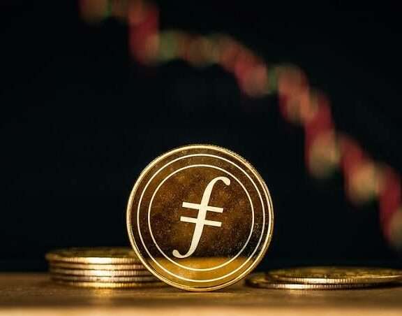 Filecoin Surges Past $7 Amidst FOMO Rally