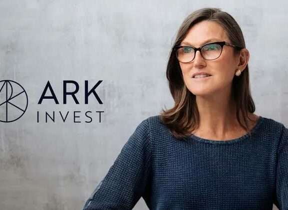 Ark Invest Sells $54M Coinbase, Robinhood Stocks