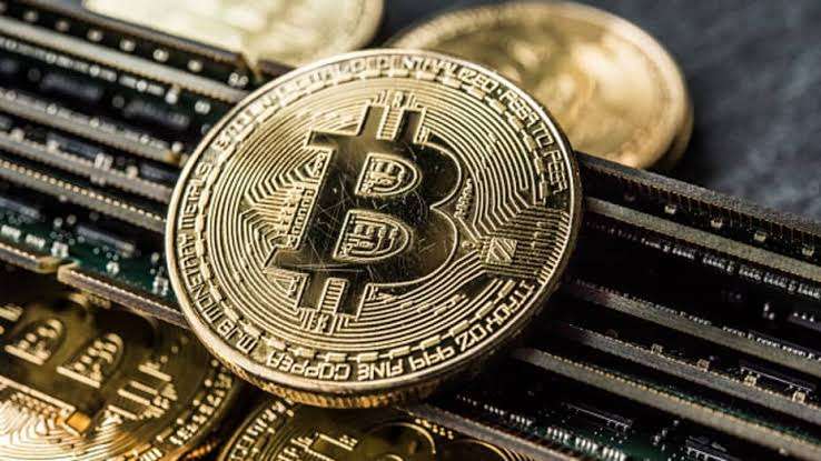 Bitcoin Recommended Amid US Treasury ‘Looting