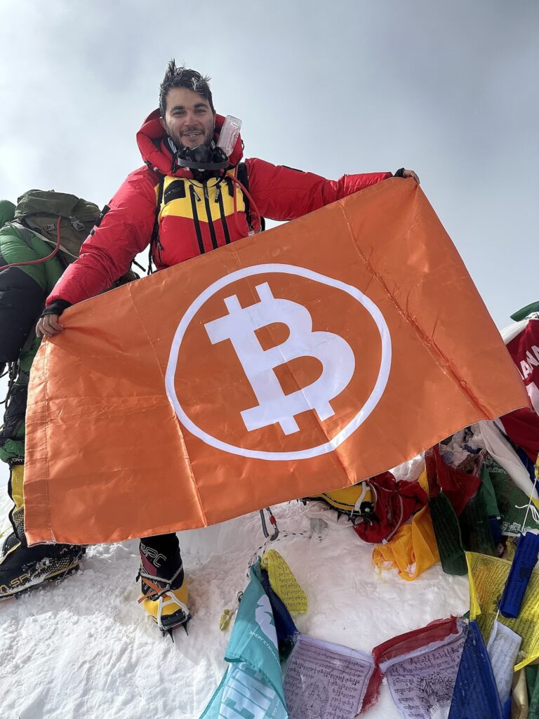 Bitcoiner Raises Orange Flag on Everest